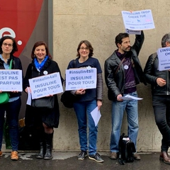 #insulin4all Demonstration Outside Sanofi in Paris