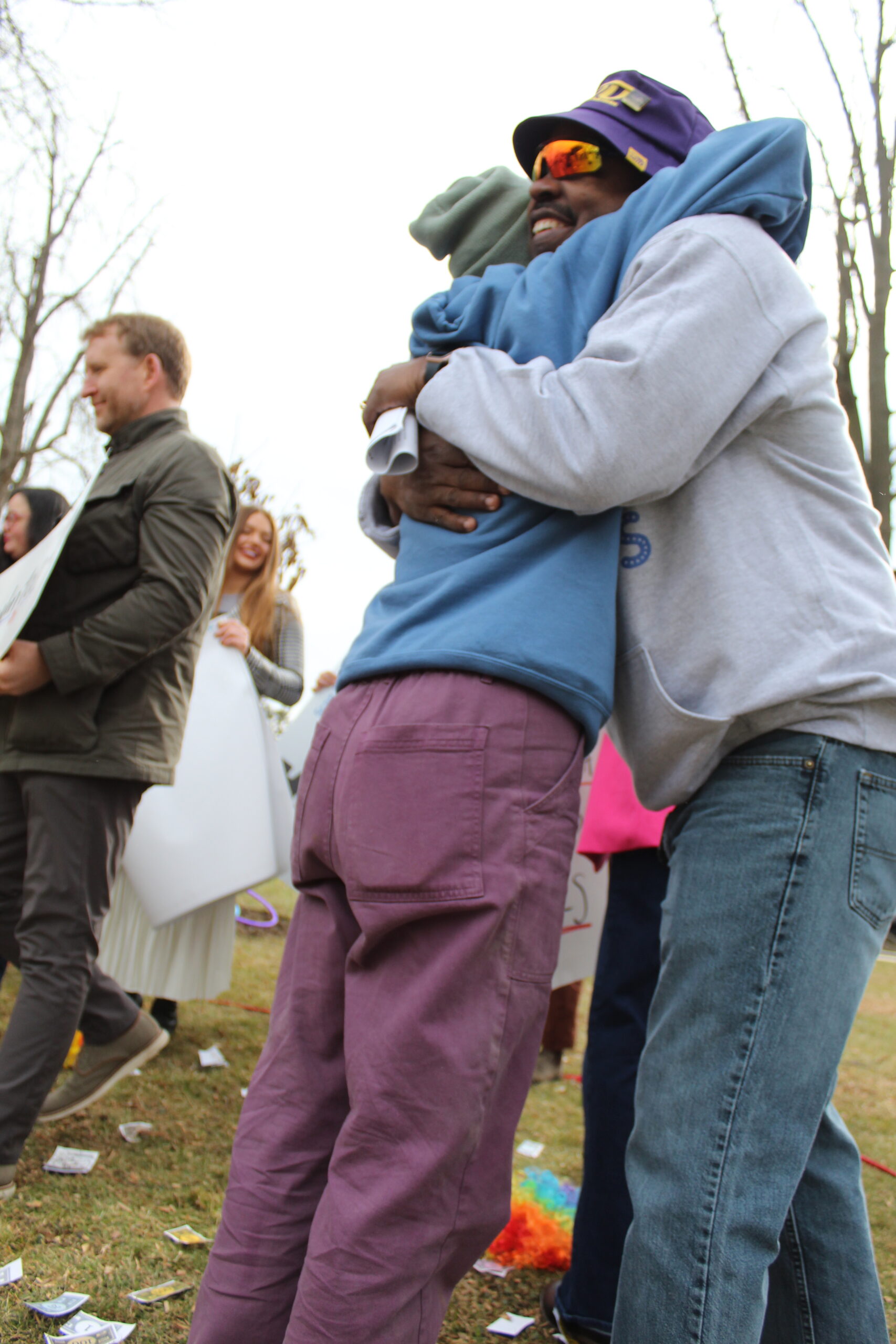 Lib Gatti and James Holt hugging