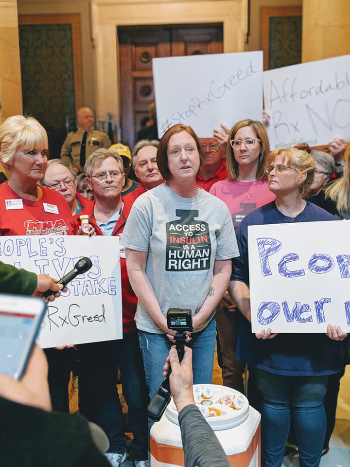Nicole and MN Chapter at MN State House