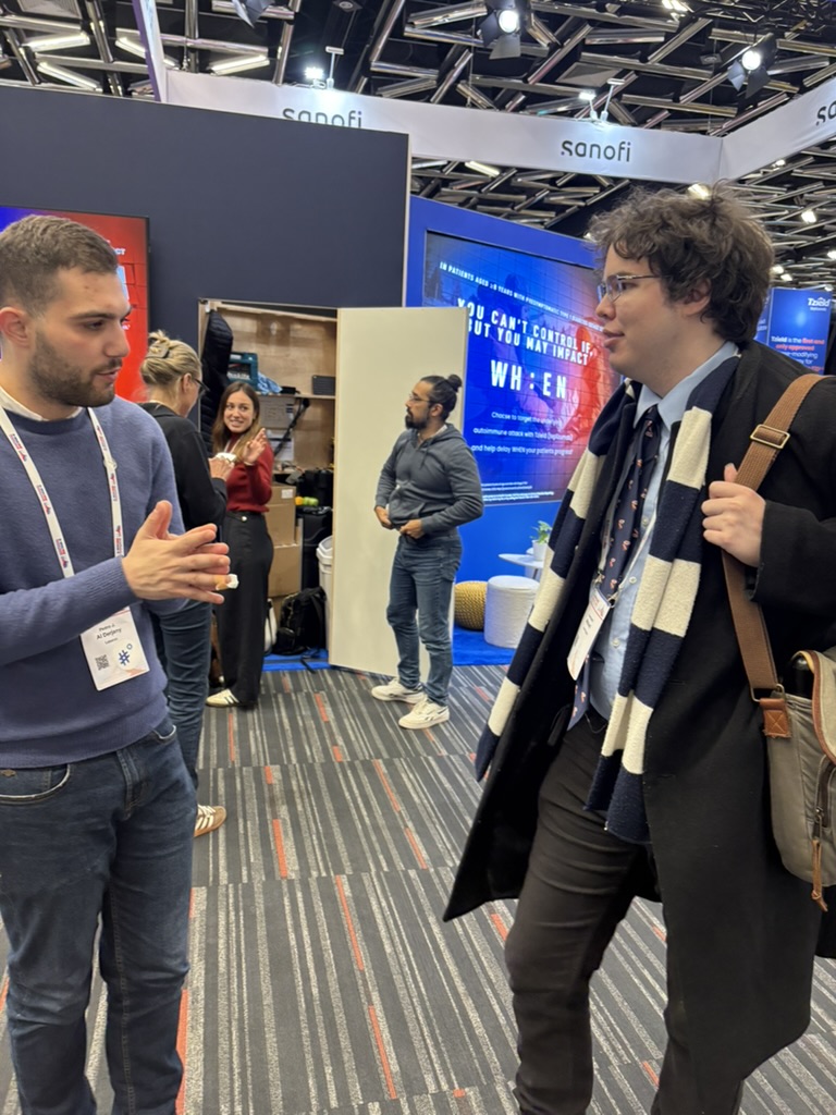 Pedro and Campbell talking at ISPAD