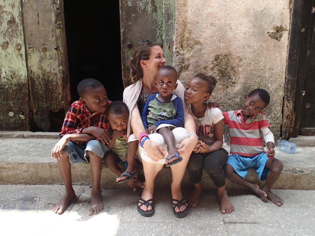 Elisabeth with kids